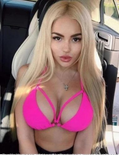 Atakent Bayan'ın Çarpıcı Escort Kızı: Keşfedin ve Mutluluğu Deneyimleyin