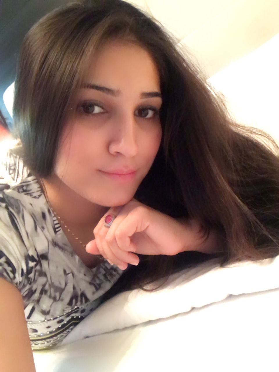 Atakent Bayan'ın Olgun ve Yaratıcı Escortu: Farklı Bir Deneyim Sizi Bekliyor