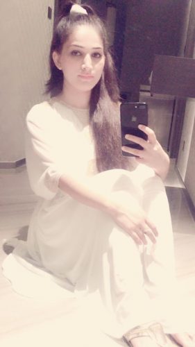 Atakent Bayan'ın Olgun ve Yaratıcı Escortu: Farklı Bir Deneyim Sizi Bekliyor